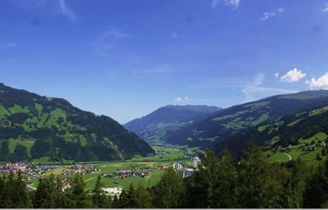 Landhaus Alpenjaeger Hainzenberg Eksteriør billede